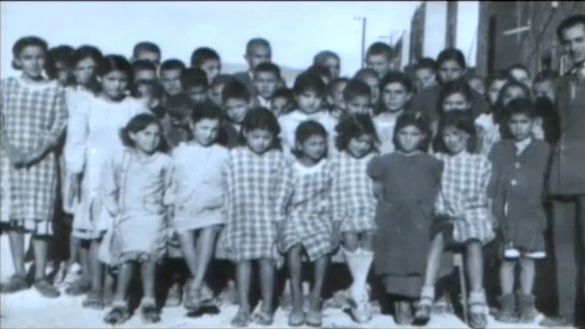 Watch Full Movie - Az'i Ayima - Come Mother - Watch Trailer