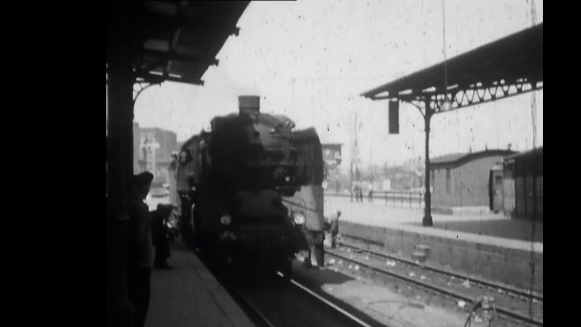 Watch Full Movie - Israel: A Home Movie - Watch Trailer